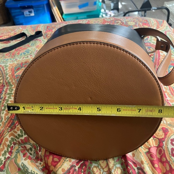 Hyer Goods bucket bag - Picture 2 of 4